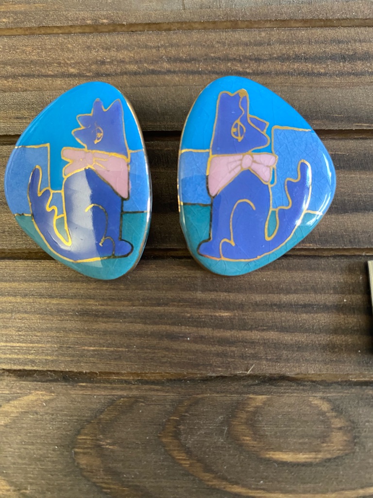 Vintage Hand-Painted Blue Cat Motif Enamel Earrings With Pink Bow - Artsy Studs